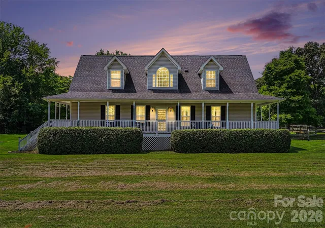 2nd image of 1945 Rhyne Rd, Dallas, NC 28034 | MLS# 4411836
