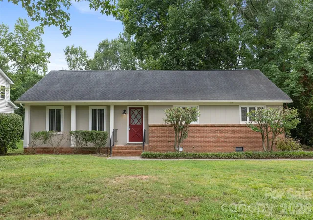 3rd image of 5956 Mcnair Rd, Charlotte, NC 28212 | MLS# 4411838