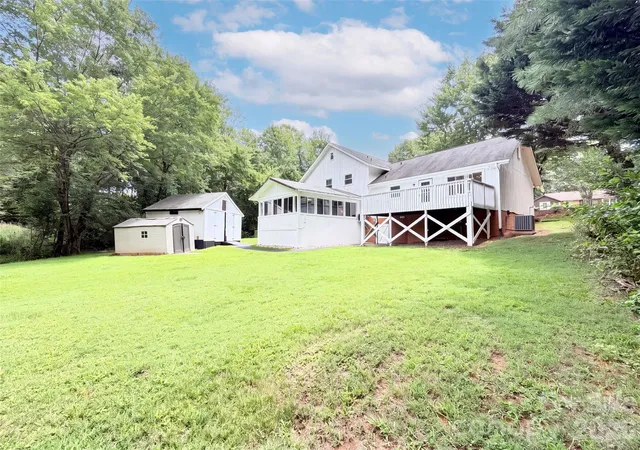 Photo 4 of Single family home for sale at 4600 Carving Tree Dr, Mint Hill, NC 28227 | MLS# 4411849 | Listing updated on 2026-10-02