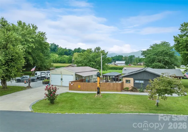 5th image of 2906 Jonathan Creek Rd, Waynesville, NC 28785 | MLS# 4411855