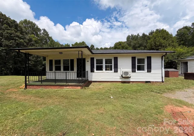 1st image of 704 Morningside Dr, Mount Holly, NC 28120 | MLS# 4411857