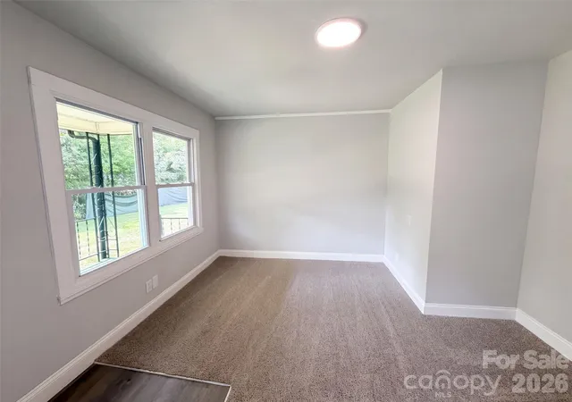 4th image of 704 Morningside Dr, Mount Holly, NC 28120 | MLS# 4411857