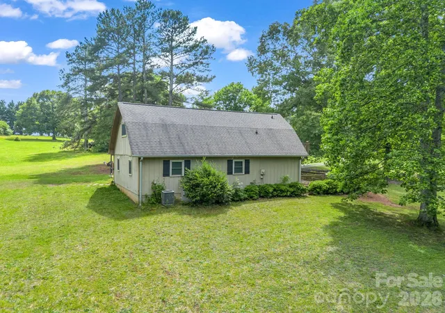4th image of 90 Mcentire Rd, Tryon, NC 28782 | MLS# 4411875