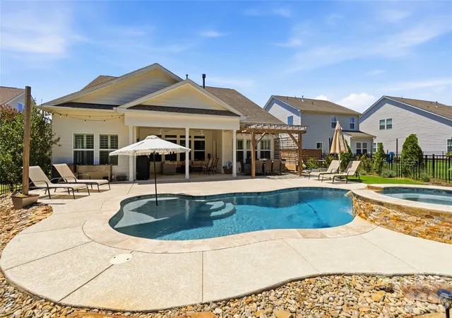 Photo 2 of Single family home for sale at 4108 Bent Green Ln, Monroe, NC 28112 | MLS# 4411876 | Listing updated on 2026-09-12