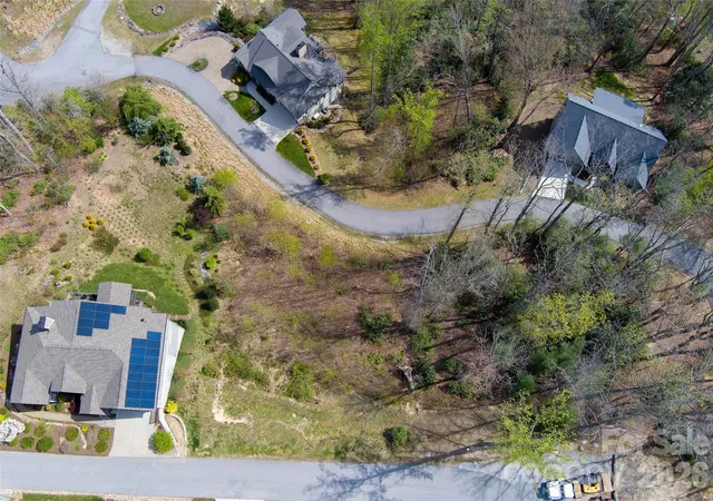 1st image of R5 Curtain Blf, Hendersonville, NC 28791 | MLS# 4411882