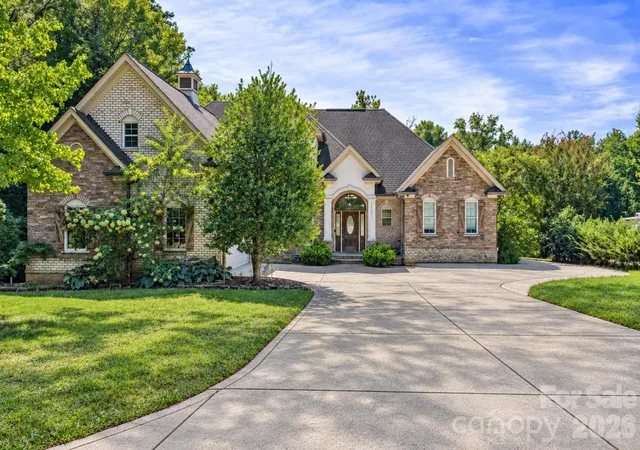Photo 1 of Single family home for sale at 13631 William Stowe Dr, Charlotte, NC 28262 | MLS# 4411890 | Listing updated on 2026-09-18