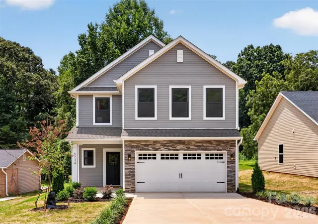Photo 2 of Single family home for sale at 5234 Hickory Ln, Charlotte, NC 28216 | MLS# 4411896 | Listing updated on 2026-09-22