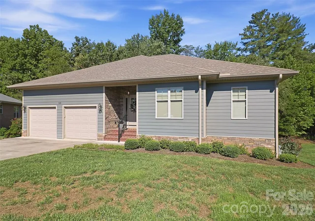2nd image of 125 Beechmont Dr, Morganton, NC 28655 | MLS# 4411904