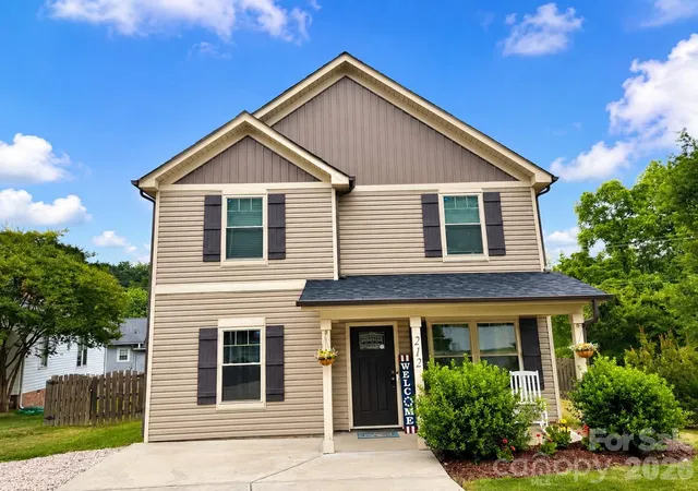 1st image of 212 Old Centergrove Rd, Kannapolis, NC 28083 | MLS# 4411907