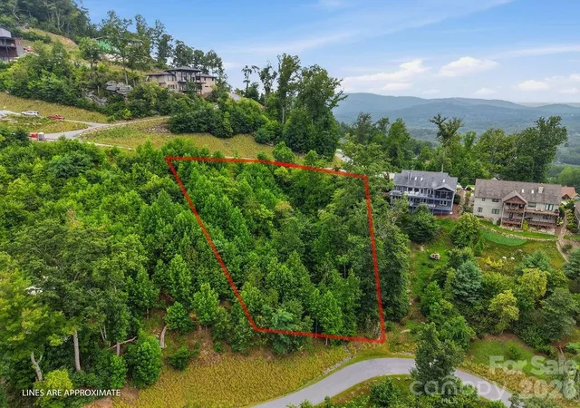 2nd image of 21 Marble Heights Trl, Hendersonville, NC 28791 | MLS# 4411922