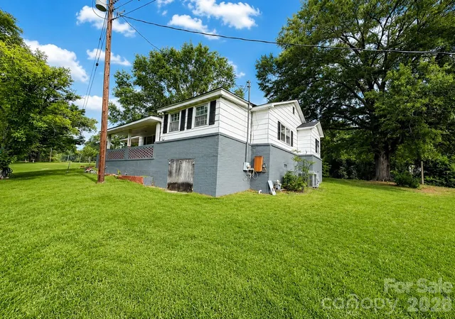 4th image of 1499 Old Landsford Rd, Lancaster, SC 29720 | MLS# 4411927