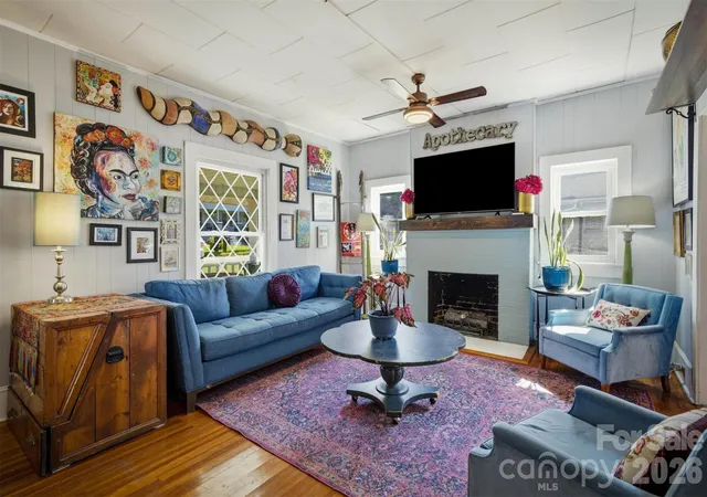 Photo 3 of Single family home for sale at 115 Evans St, Morganton, NC 28655 | MLS# 4411941 | Listing updated on 2026-08-22