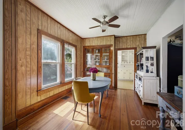 Photo 4 of Single family home for sale at 115 Evans St, Morganton, NC 28655 | MLS# 4411941 | Listing updated on 2026-08-22