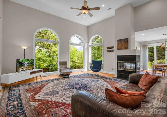 5th image of 556 Quail Ridge Blvd, Lake Lure, NC 28746 | MLS# 4411972