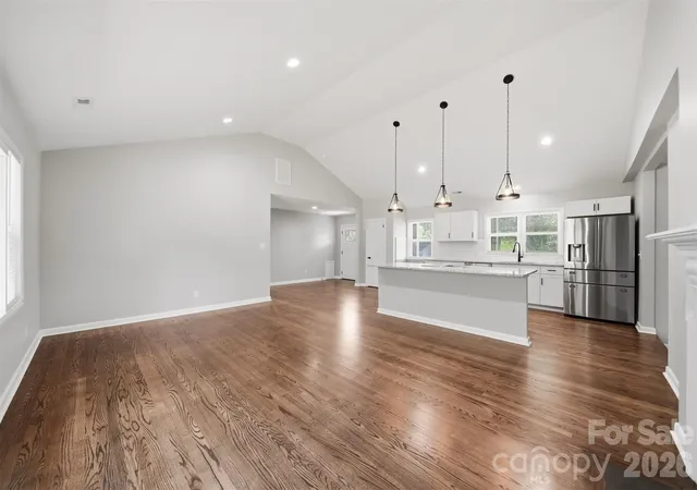 Photo 4 of Single family home for sale at 908 13th Street NW, Conover, NC 28613 | MLS# 4411974 | Listing updated on 2026-10-14