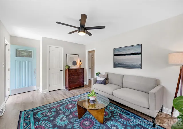 3rd image of 3123 Edsel Pl, Charlotte, NC 28205 | MLS# 4411978