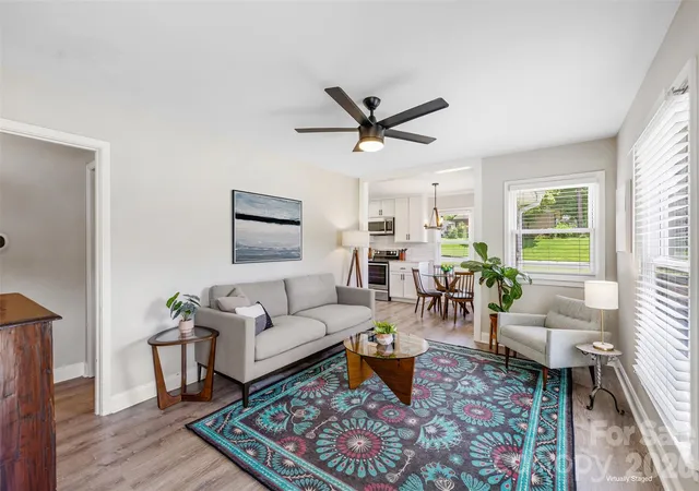 4th image of 3123 Edsel Pl, Charlotte, NC 28205 | MLS# 4411978