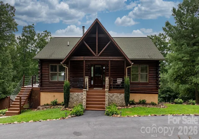 Photo 1 of Single family home for sale at 422 Ridge Crk Dr, Taylorsville, NC 28681 | MLS# 4411986 | Listing updated on 2026-08-19