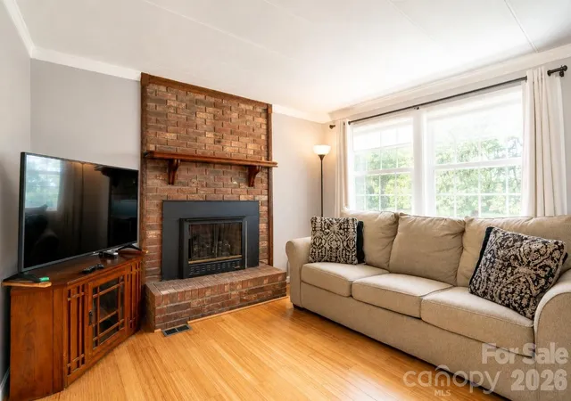 Photo 3 of Single family home for sale at 27 Lela Ln #4A, Alexander, NC 28701 | MLS# 4411994 | Listing updated on 2026-09-15
