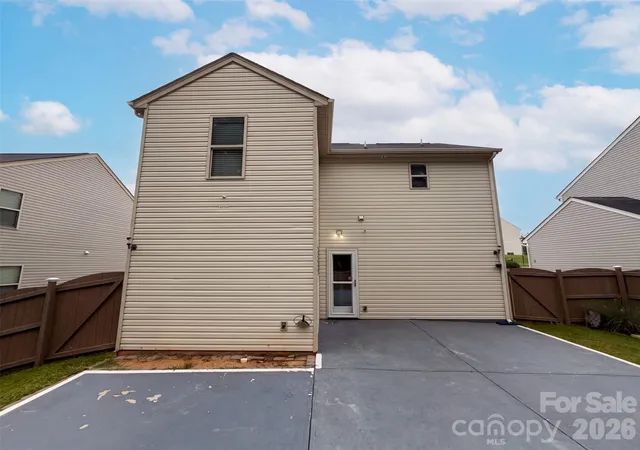 5th image of 7329 Hidden Creek Dr, Charlotte, NC 28214 | MLS# 4411997