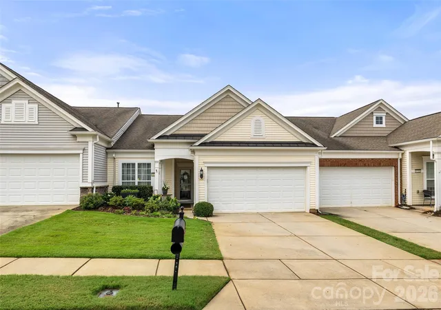 2nd image of 6529 Carolina Commons Dr, Fort Mill, SC 29707 | MLS# 4412002