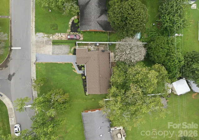 3rd image of 4100 Sudbury Rd, Charlotte, NC 28205 | MLS# 4412005