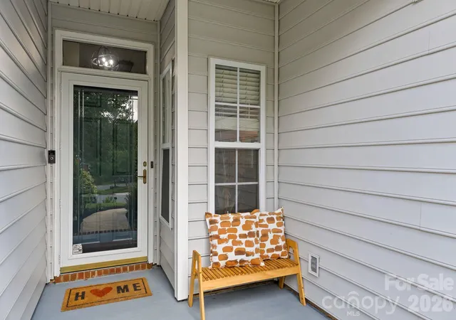 3rd image of 4002 Canbury Ct, Charlotte, NC 28269 | MLS# 4412031