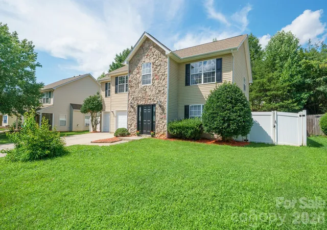 2nd image of 2646 Amber Crest Dr, Gastonia, NC 28052 | MLS# 4412046