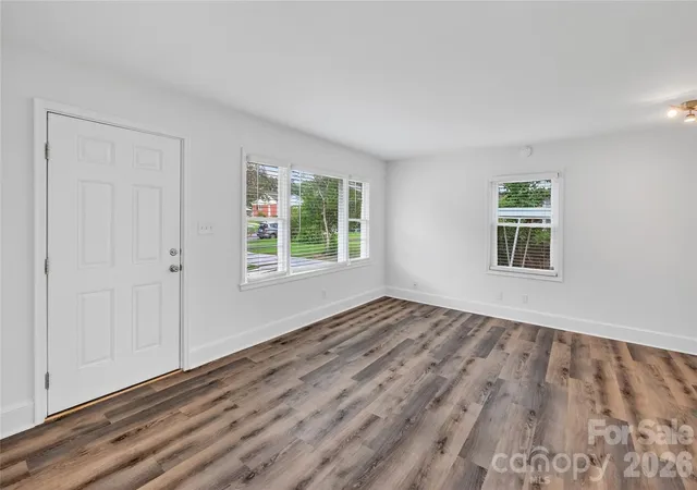 5th image of 1062 Dresden Dr W, Charlotte, NC 28205 | MLS# 4412052