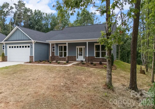 Photo 1 of Single family home for sale at 612, Lot 2 Central Dr, Statesville, NC 28677 | MLS# 4412088 | Listing updated on 2026-10-16