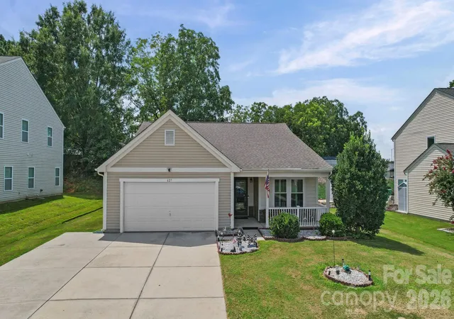 Photo 1 of Single family home for sale at 627 Smokehouse Ln, Albemarle, NC 28001 | MLS# 4412094 | Listing updated on 2026-08-29