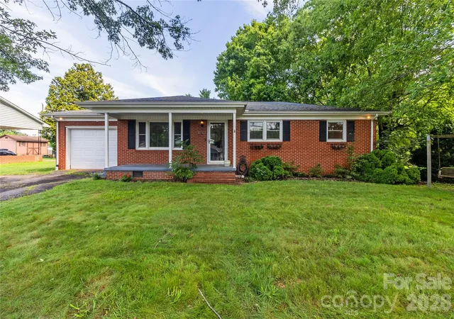 1st image of 704 Pineburr Ave Sw, Valdese, NC 28690 | MLS# 4412120