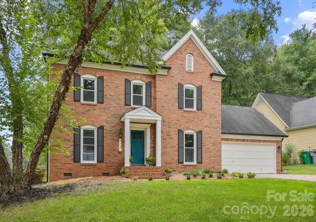 2nd image of 612 Grays Creek Ln, Charlotte, NC 28214 | MLS# 4412126