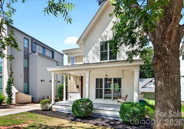 Photo 2 of Single family home for sale at 729 Charles Ave, Charlotte, NC 28205 | MLS# 4412139 | Listing updated on 2026-10-03