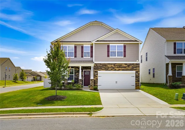 Photo 1 of Single family home for sale at 108 Giant Oak Ave, Statesville, NC 28677 | MLS# 4412187 | Listing updated on 2026-08-25