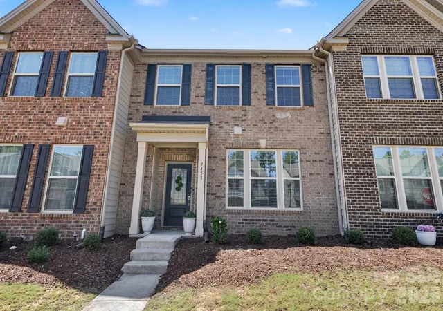 1st image of 9453 Avery Lilac Ln, Fort Mill, SC 29707 | MLS# 4412190