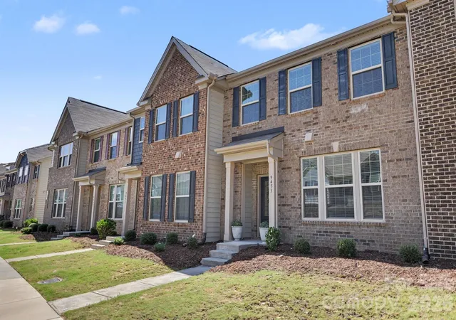 3rd image of 9453 Avery Lilac Ln, Fort Mill, SC 29707 | MLS# 4412190