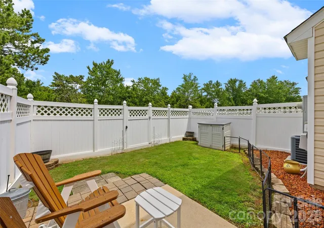 Photo 2 of Townhouse for sale at 11613 Coddington Ridge Dr, Charlotte, NC 28214 | MLS# 4412194 | Listing updated on 2026-09-20
