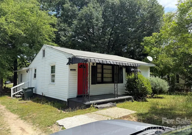 1st image of 2558 Milton Ave, Gastonia, NC 28052 | MLS# 4412202