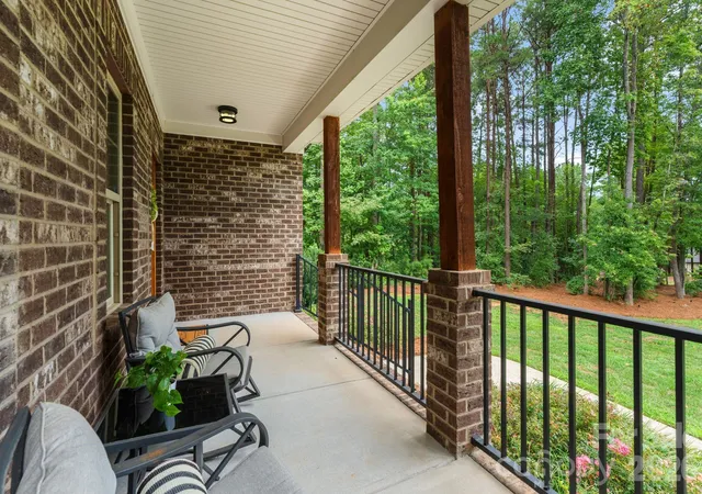 Photo 4 of Sale Pending at 7261 Bay Ridge Dr, Denver, NC 28037 | MLS# 4412207 | Listing updated on 2026-09-29