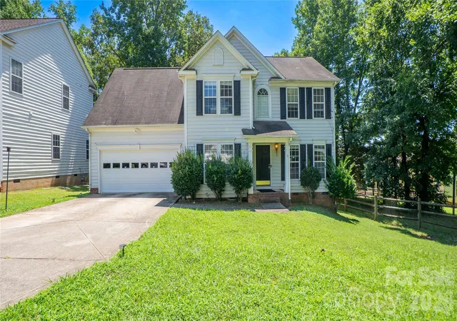 1st image of 9902 Mattie Ct, Charlotte, NC 28213 | MLS# 4412211