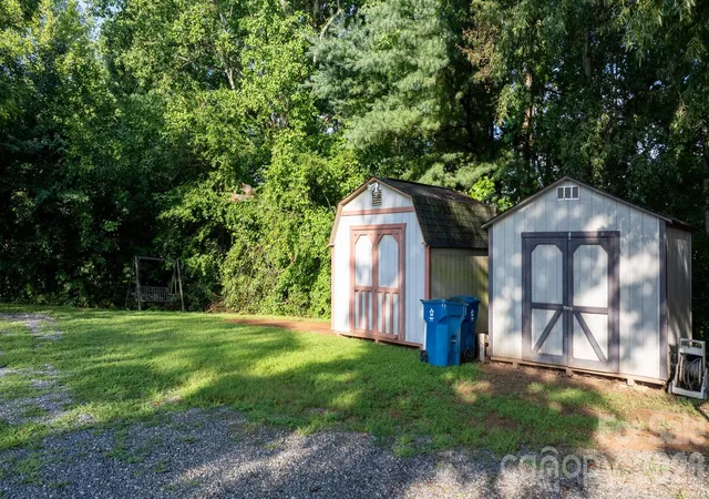 5th image of 708 E Klutz St, Maiden, NC 28650 | MLS# 4412226