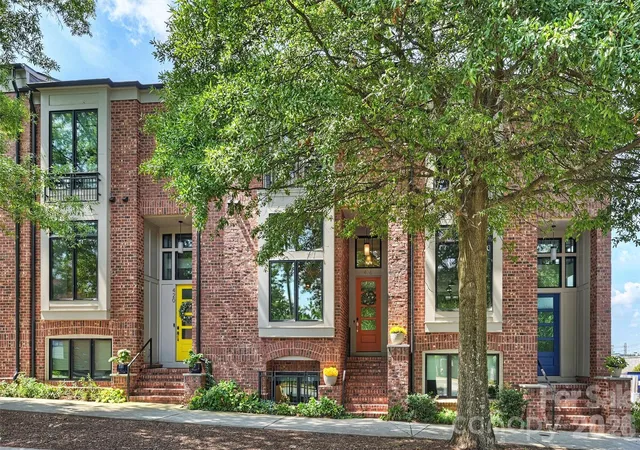 1st image of 416 E 33rd St, Charlotte, NC 28205 | MLS# 4412238