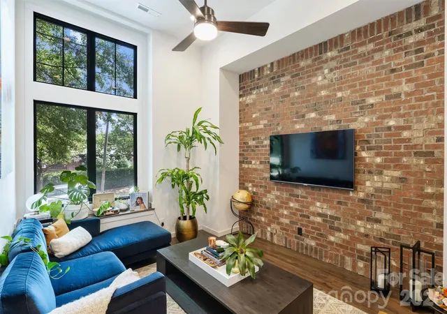 3rd image of 416 E 33Rd St, Charlotte, NC 28205 | MLS# 4412238