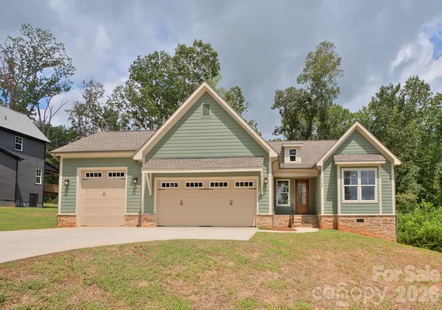 Photo 1 of Sale Pending at 3165 Timber Run Ln, Maiden, NC 28650 | MLS# 4412264 | Listing updated on 2026-09-24
