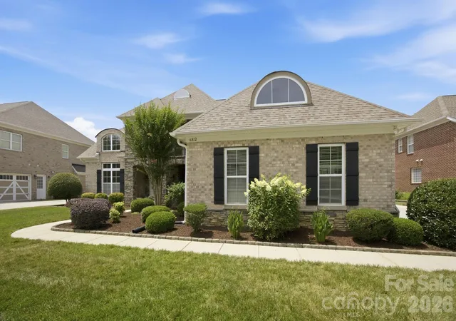 Photo 3 of Single family home for sale at 6812 S Creek Rd, Charlotte, NC 28277 | MLS# 4412283 | Listing updated on 2026-10-14