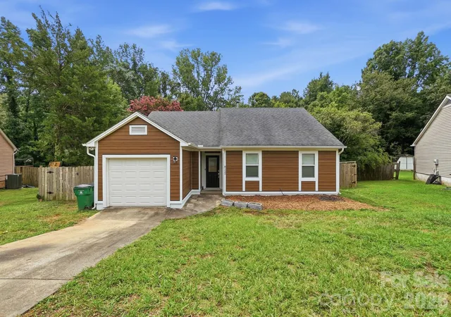 4th image of 8122 Sherington Wy, Charlotte, NC 28227 | MLS# 4412284
