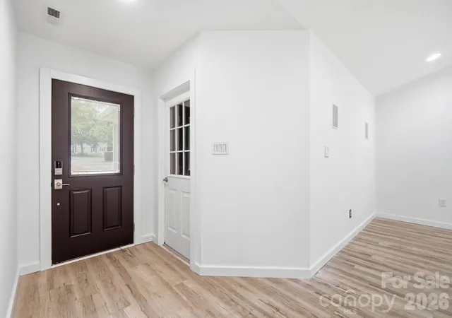 5th image of 8122 Sherington Wy, Charlotte, NC 28227 | MLS# 4412284