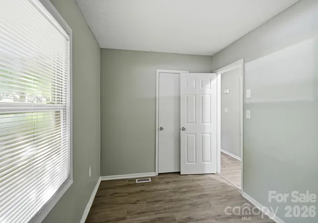4th image of 1501 Whisnant St, Charlotte, NC 28206 | MLS# 4412296