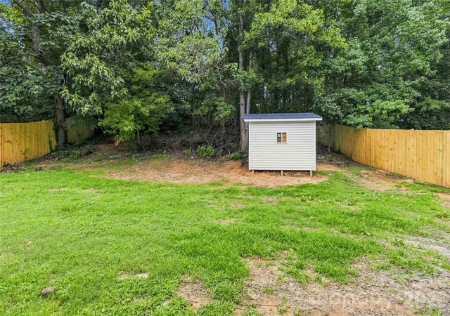 19th image of 412 E Mclelland Ave, Mooresville, NC 28115 | MLS# 4412323